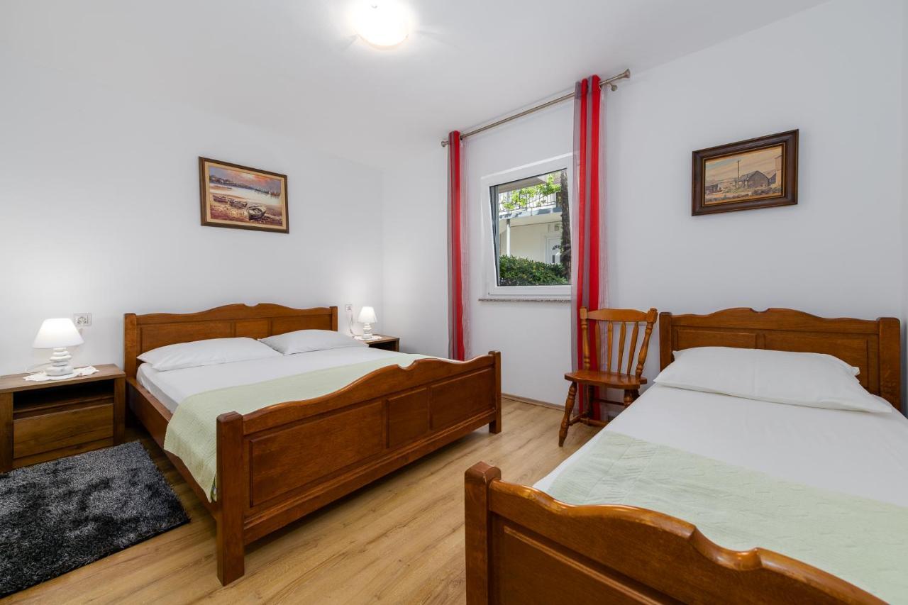 קריקווניצה Apartments Melita מראה חיצוני תמונה