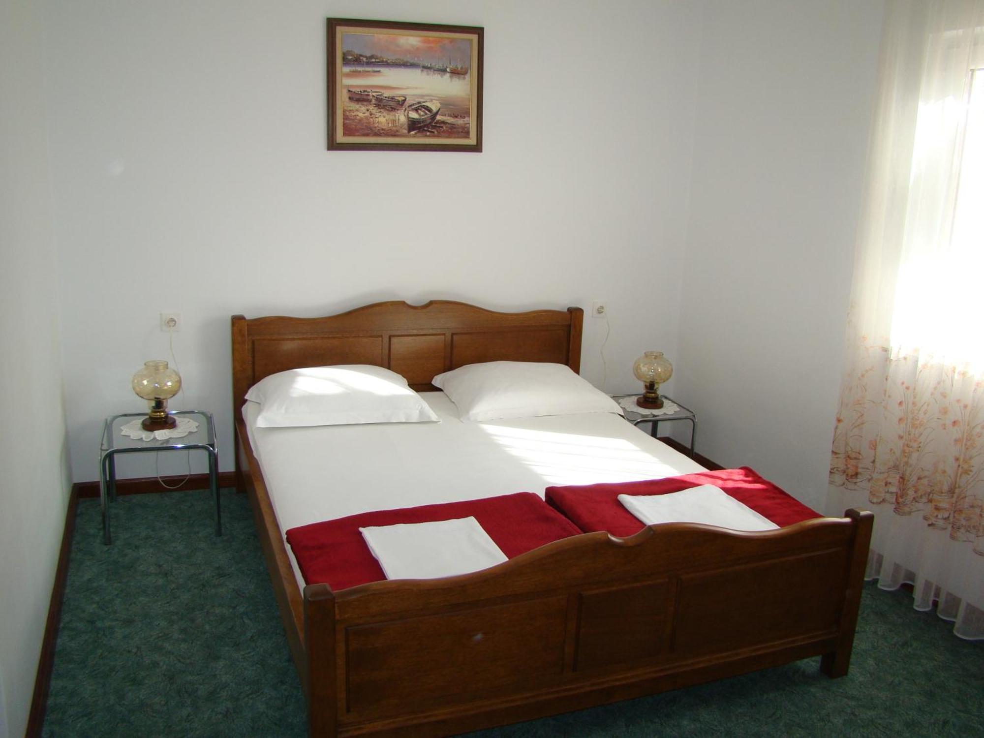 קריקווניצה Apartments Melita מראה חיצוני תמונה
